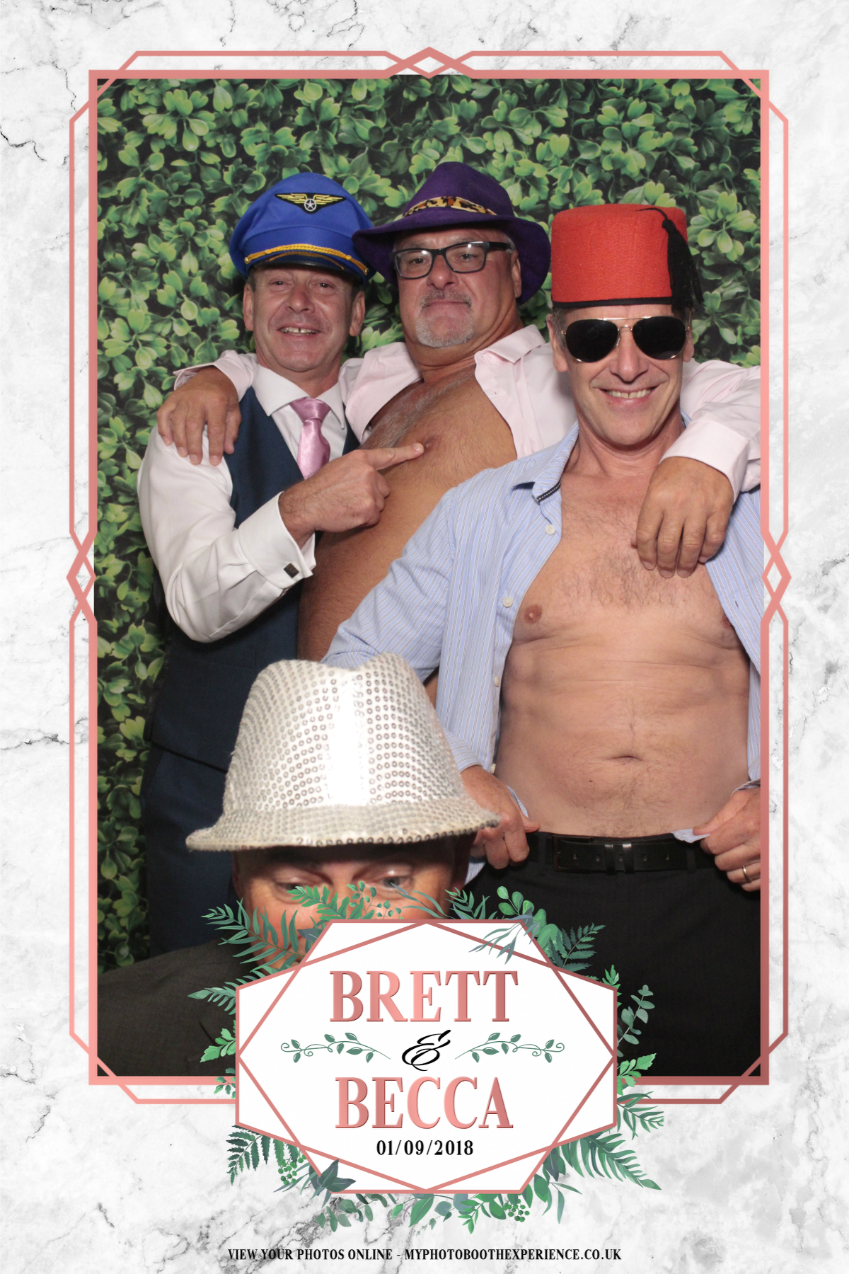 Brett & Becca's Wedding | View more photos from the event at gallery.myphotoboothexperience.co.uk/u/MyPhotoBoothExperienceLtd/Brett-Beccas-Wedding